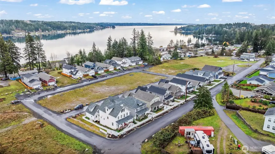 10 E Compass Lane, Allyn, WA 98524 - Image #3