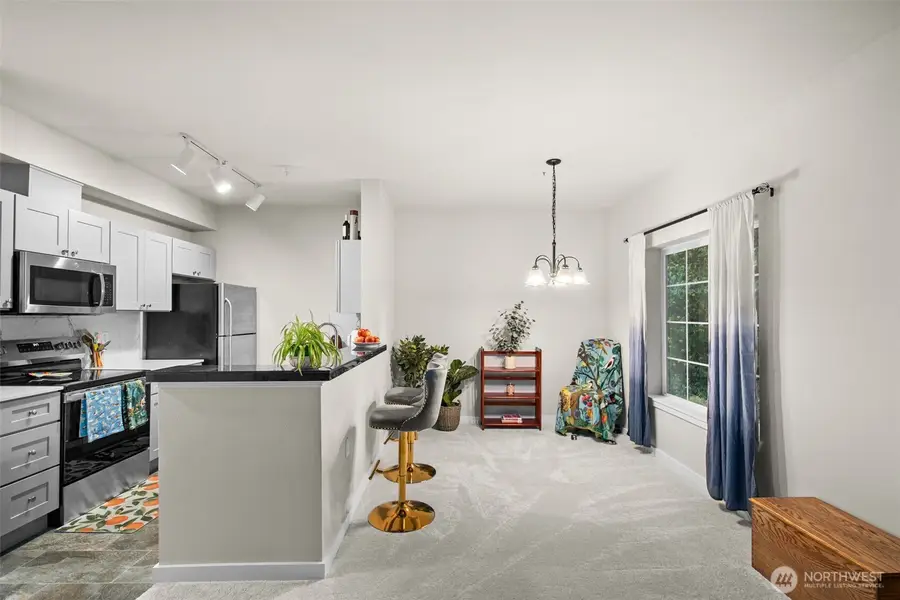 801 N Rainer #E324, Renton, WA 98057 - Image #2