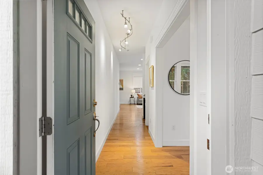 7655 NE 204th Place, Kenmore, WA 98028 - Image #2