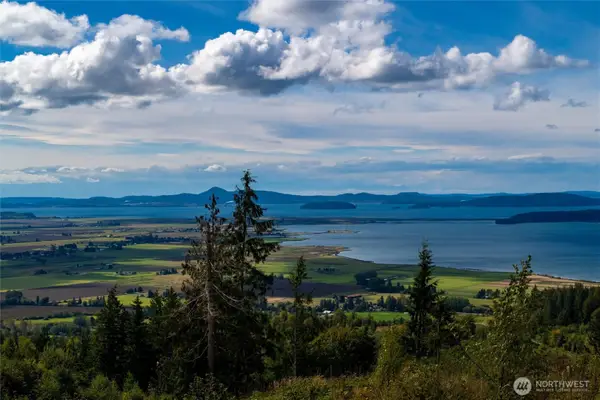 3120 Blanchard Knob Trail #5E, Bow, WA 98232