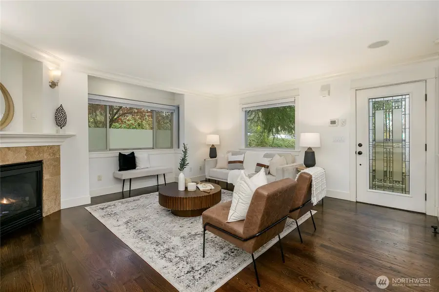 2817 14th Avenue W #A, Seattle, WA 98119 - Image #2