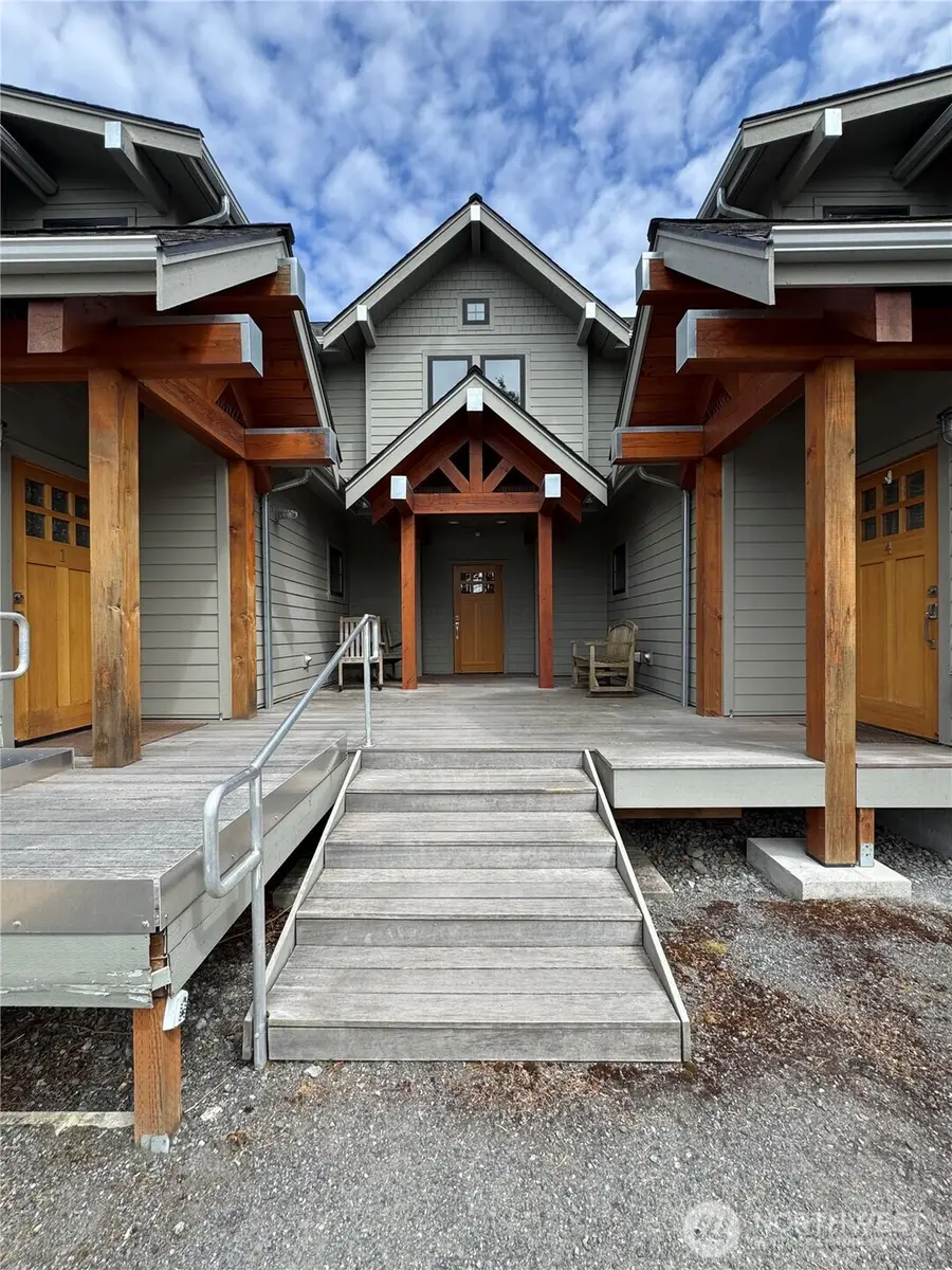 452 Pine Street, Eastsound, WA 98245 - Image #3