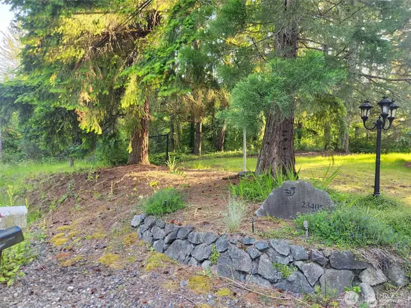 234 164th Avenue Se #1, Kent, WA 98042