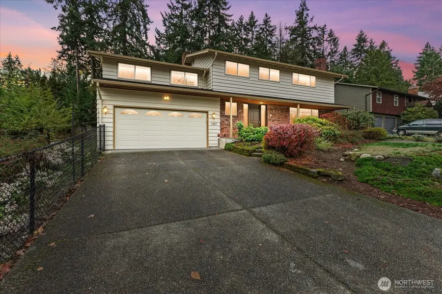 1007 174th Avenue Ne, Bellevue, WA 98008 - Image #2