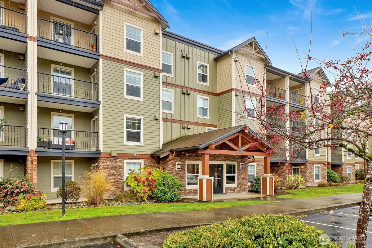 700 32nd Street #A403, Bellingham, WA 98225 - Image #1