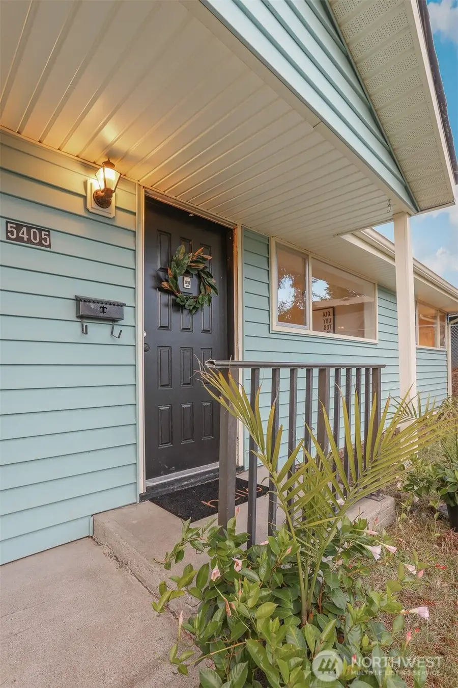 5405 221st Place Sw, Mountlake Terrace, WA 98043 - Image #3