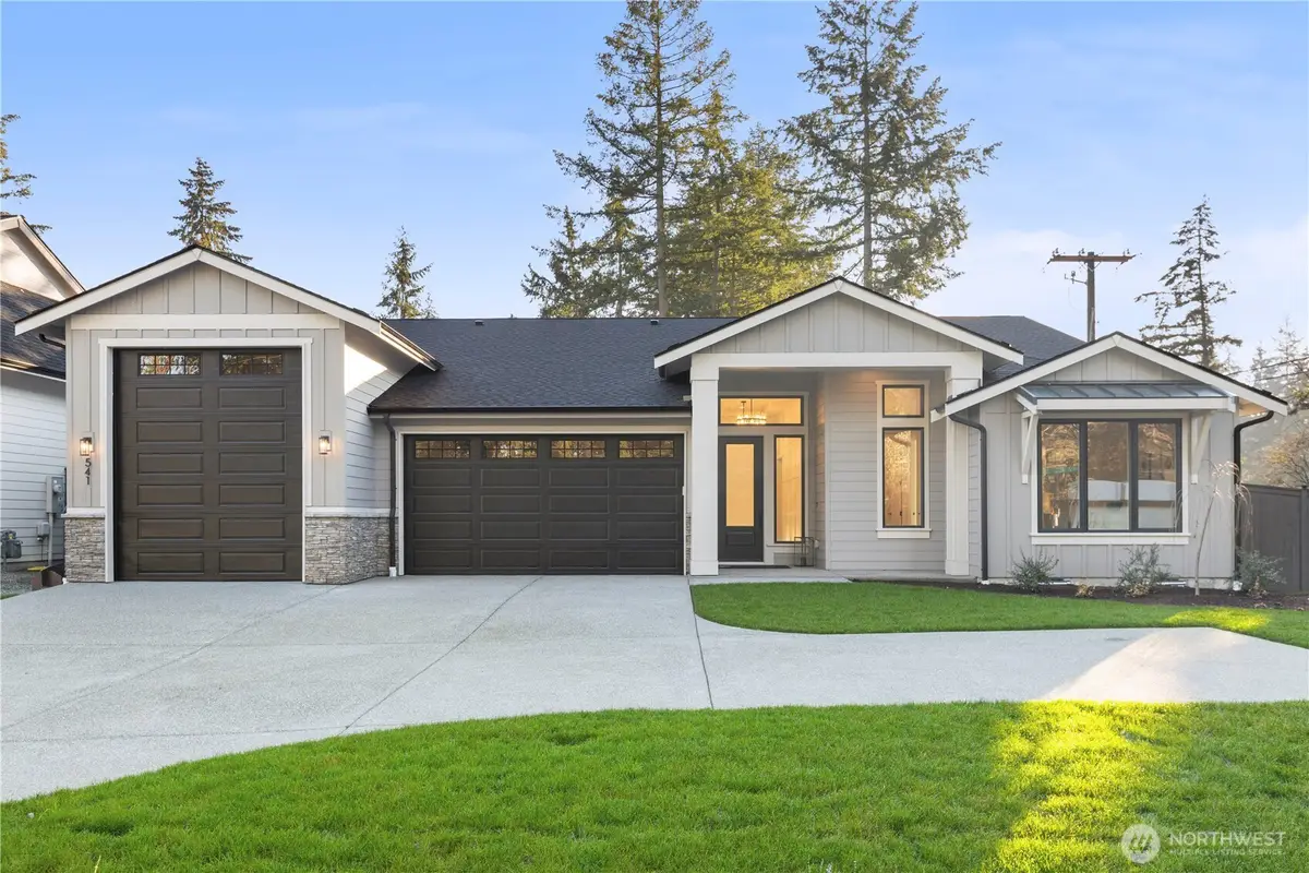 11409 Interlaaken Drive Sw, Lakewood, WA 98498 - Image #1