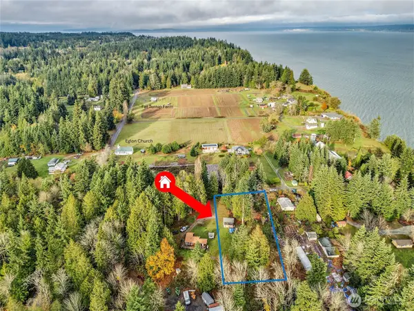 9483 Shipping Lane, Kingston, WA 98346