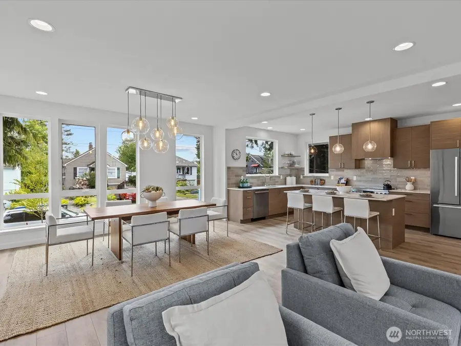 9019 Dibble Avenue Nw, Seattle, WA 98117 - Image #3