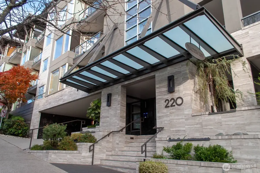 220 1st Street #306, Kirkland, WA 98033 - Image #2