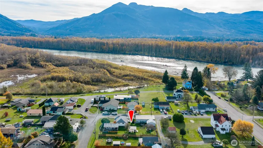 8410 Meyers Avenue, Lyman, WA 98263 - Image #3