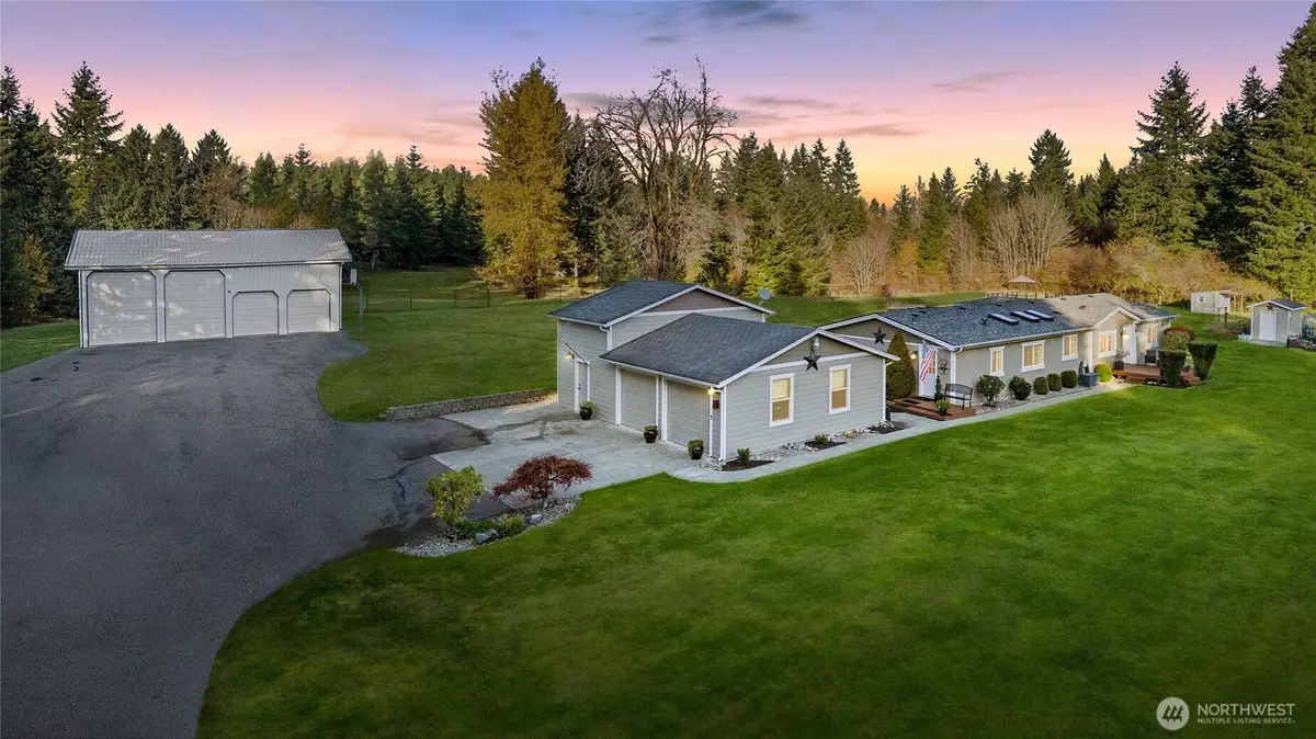 12742 118th Avenue Se, Rainier, WA 98576 - Image #1