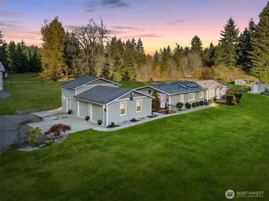 12742 118th Avenue Se, Rainier, WA 98576 - Image #2