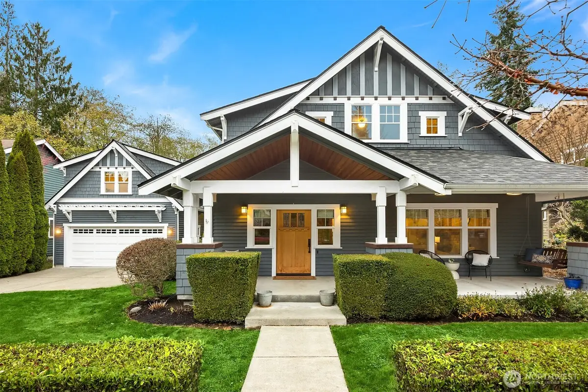 9641 NE North Town Loop, Bainbridge Island, WA 98110 - Image #1