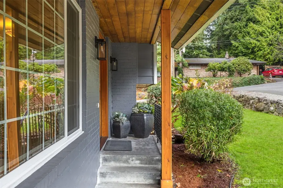 19415 36th Court Ne, Lake Forest Park, WA 98155 - Image #3