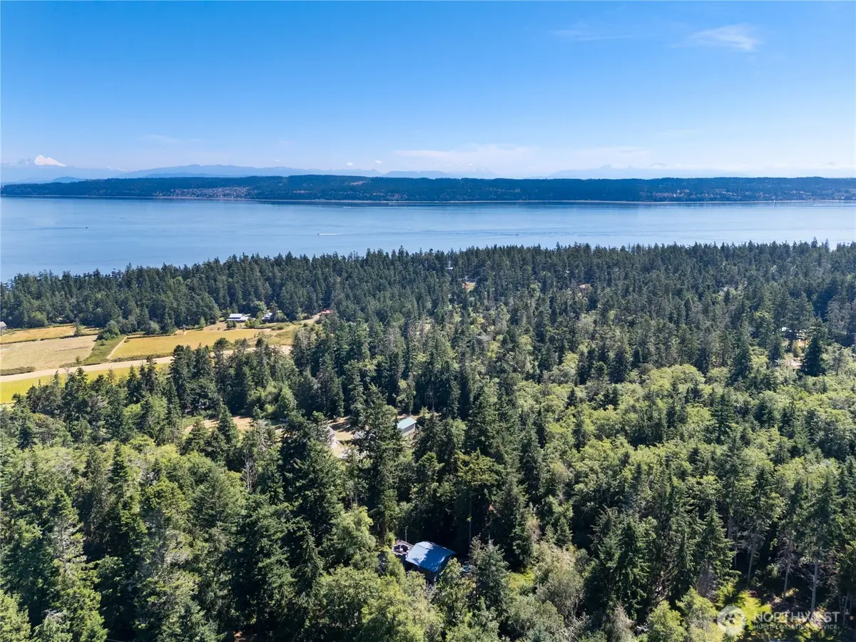 671 Edmonds Road, Coupeville, WA 98239 - Image #1