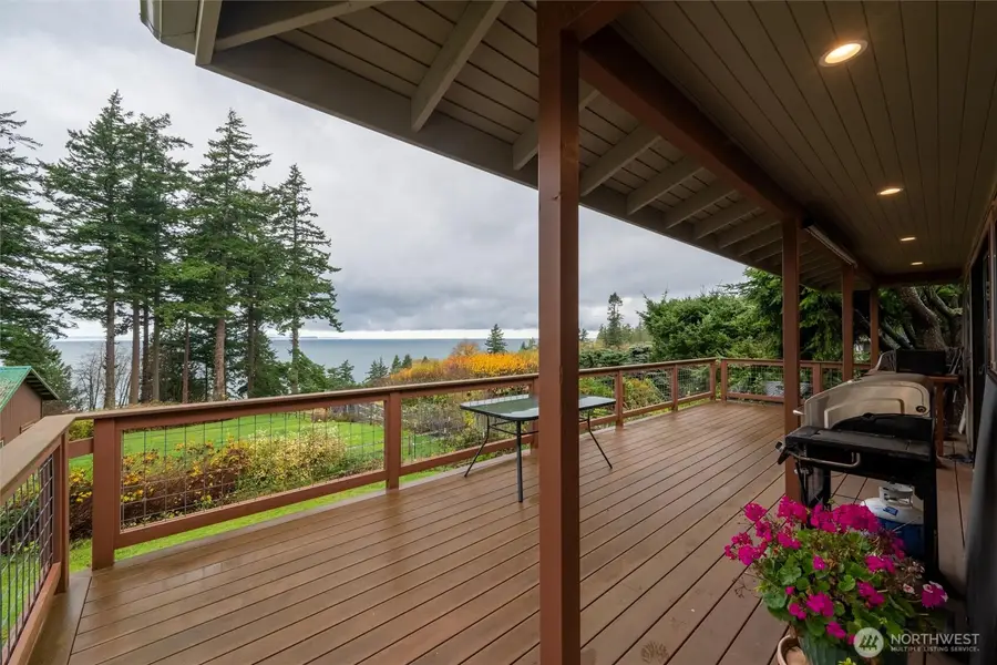 2533 Island View Lane, Lummi Island, WA 98262 - Image #3