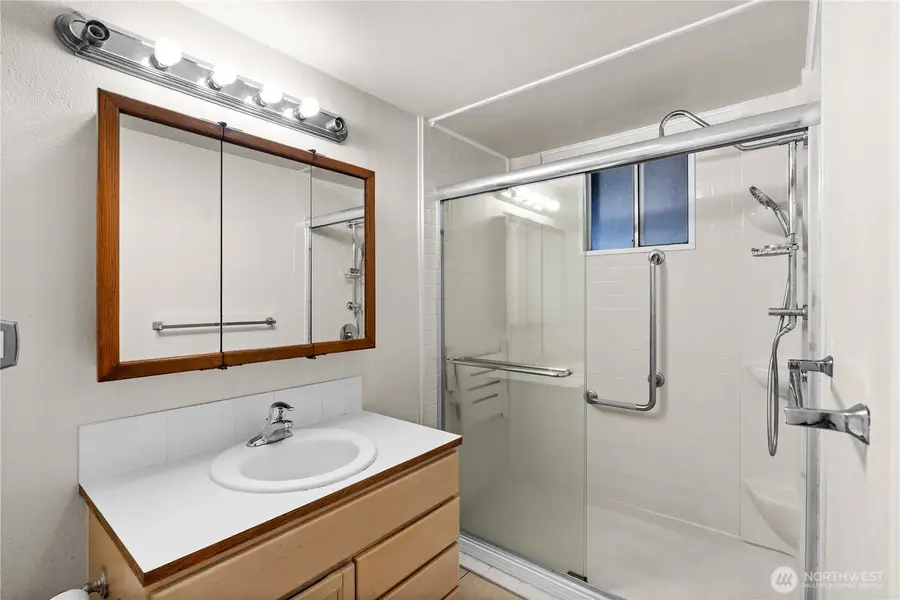 10652 4th Avenue Sw, Seattle, WA 98146 - Image #3