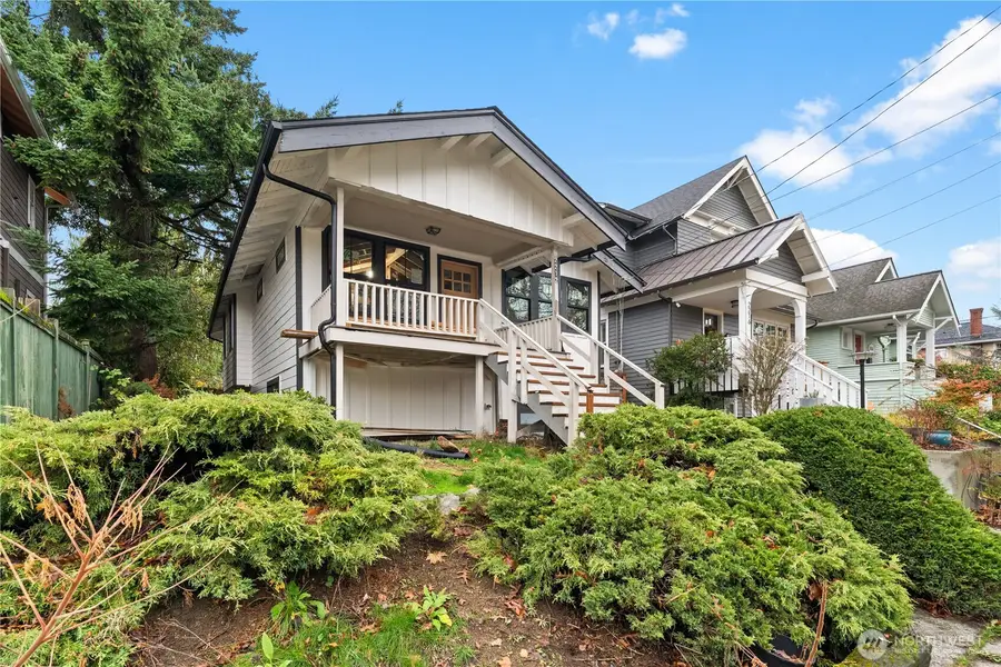 2212 N 46th Street, Seattle, WA 98103 - Image #3