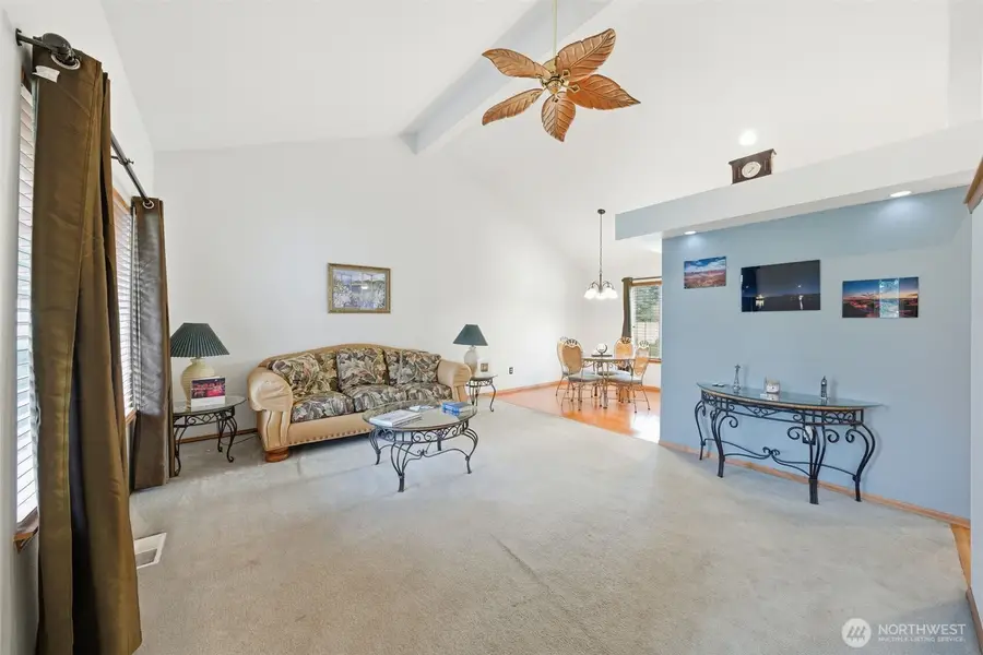 15715 44th Avenue Ct E, Tacoma, WA 98446 - Image #3