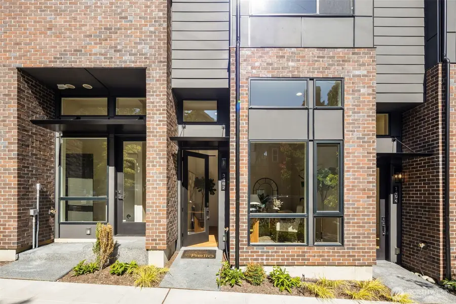 3406 E Spring Street, Seattle, WA 98122 - Image #2