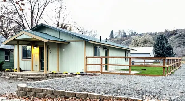 129 Cedar Street N, Omak, WA 98841