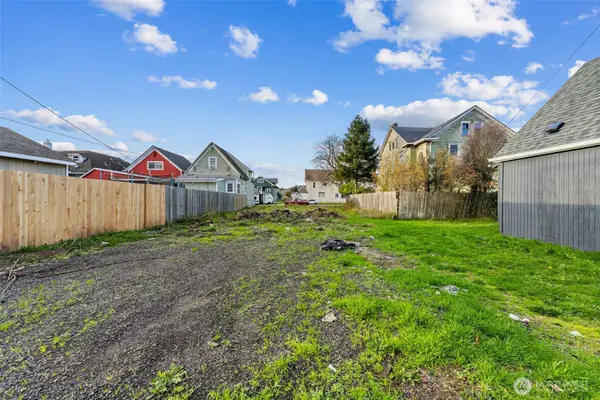 907 W Market Street, Aberdeen, WA 98520