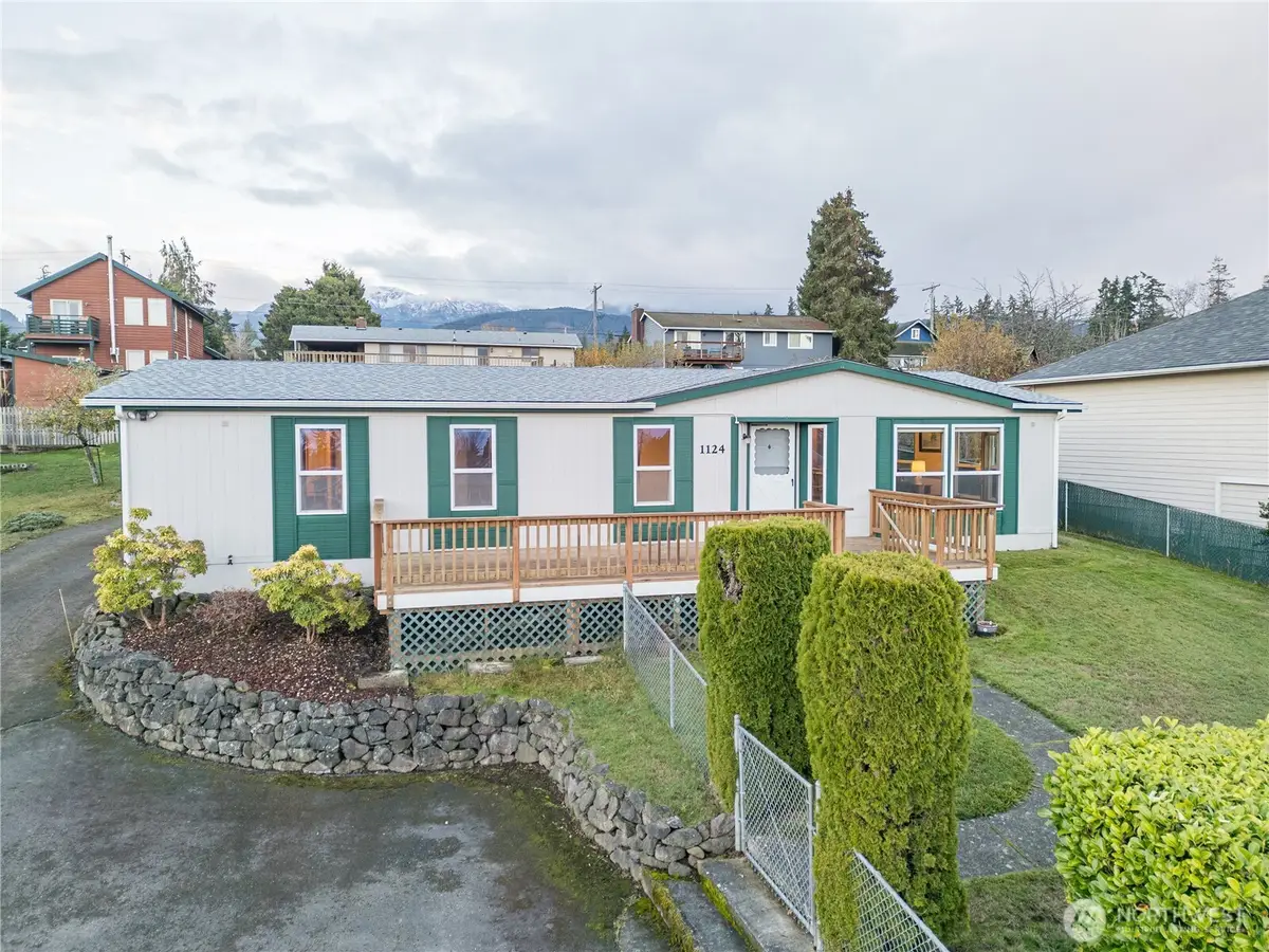 1124 Olympus Avenue, Port Angeles, WA 98362 - Image #1