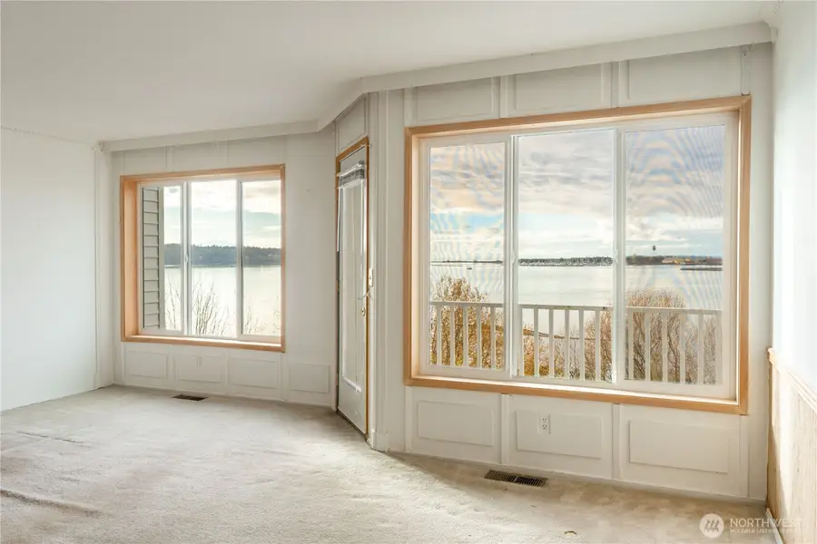 1055 Peace Portal Drive #7, Blaine, WA 98230 - Image #3