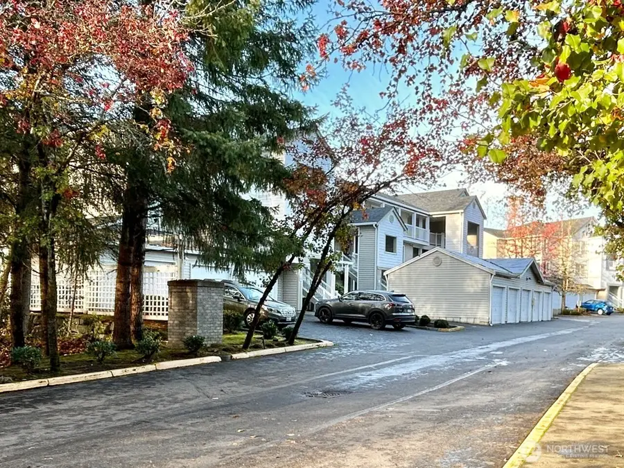 2009 196th Street Se #A203, Bothell, WA 98012 - Image #2