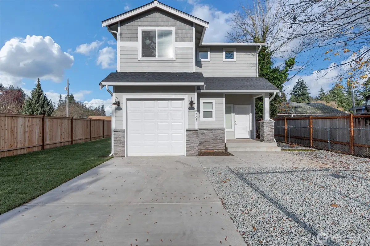 10707 8th Ave Ct S, Tacoma, WA 98444 - Image #1