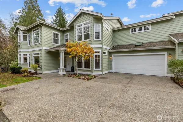22637 SE 44th Lane, Issaquah, WA 98029