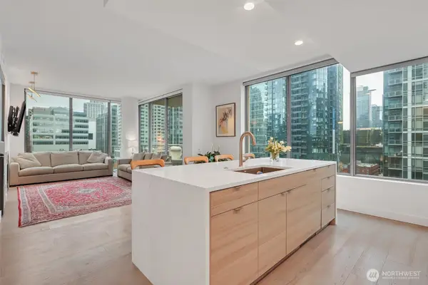 910 Lenora Street #1007, Seattle, WA 98121