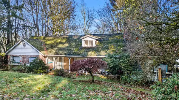 16740 Se 44th St, Bellevue, WA 98006