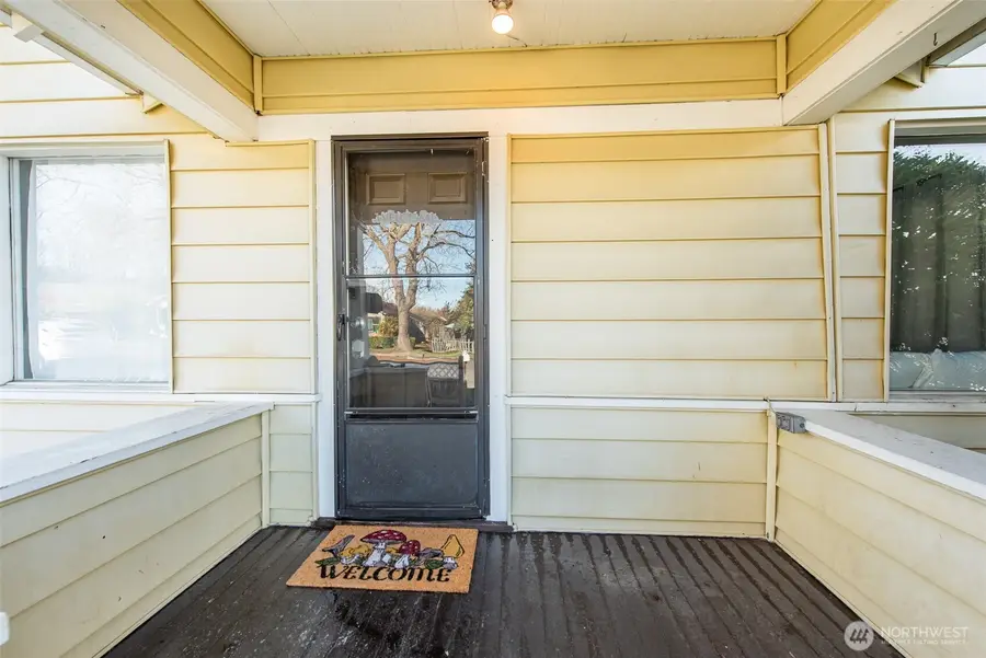 504 E 6th Street, Port Angeles, WA 98362 - Image #3