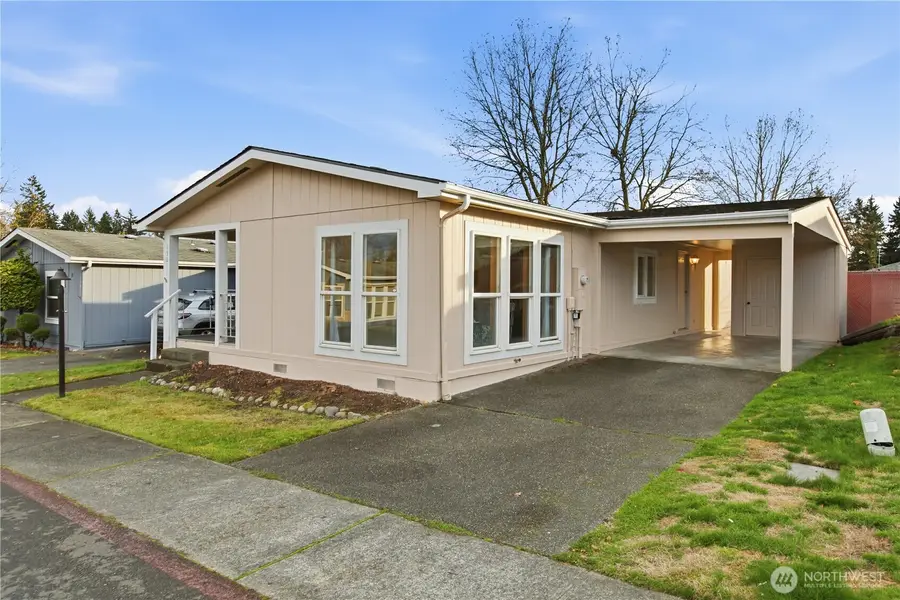 15011 SE 274th Lane, Kent, WA 98042 - Image #2