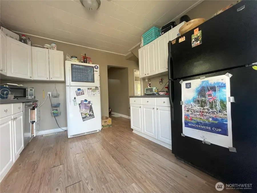 4757 35th Avenue Ne, Seattle, WA 98115 - Image #2