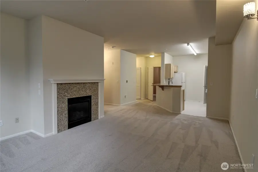 503 225th Lane Ne #F105, Sammamish, WA 98074 - Image #3