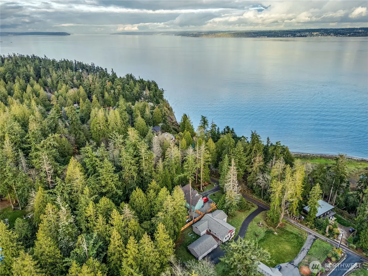 20919 President Point Road Ne, Kingston, WA 98346 - Image #1