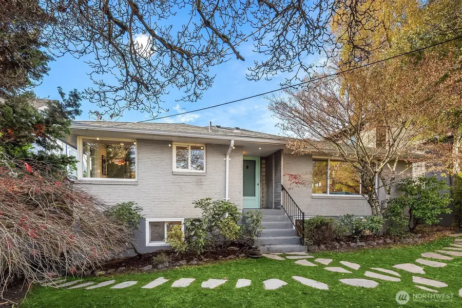 2523 31st Avenue S, Seattle, WA 98144 - Image #2