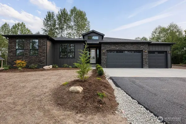 3811 295th Avenue Nw, Stanwood, WA 98292