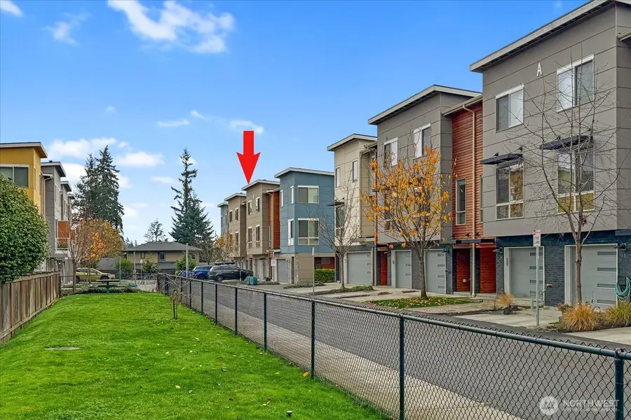 7628 222nd Street Sw #B4, Edmonds, WA 98026 - Image #3