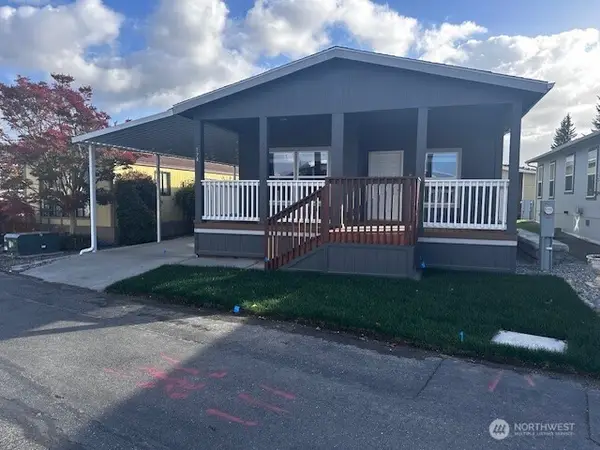 2101 324th Street #174, Federal Way, WA 98003