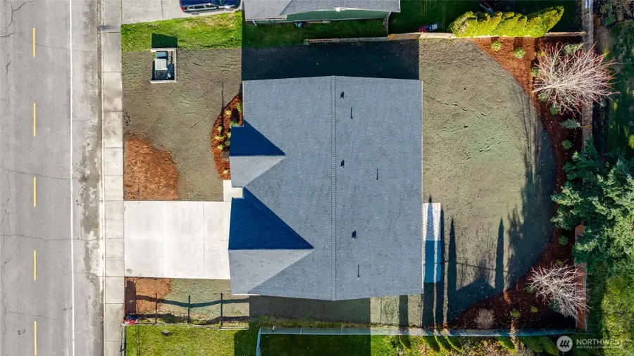 410 S 27th Street, Mount Vernon, WA 98274 - Image #2