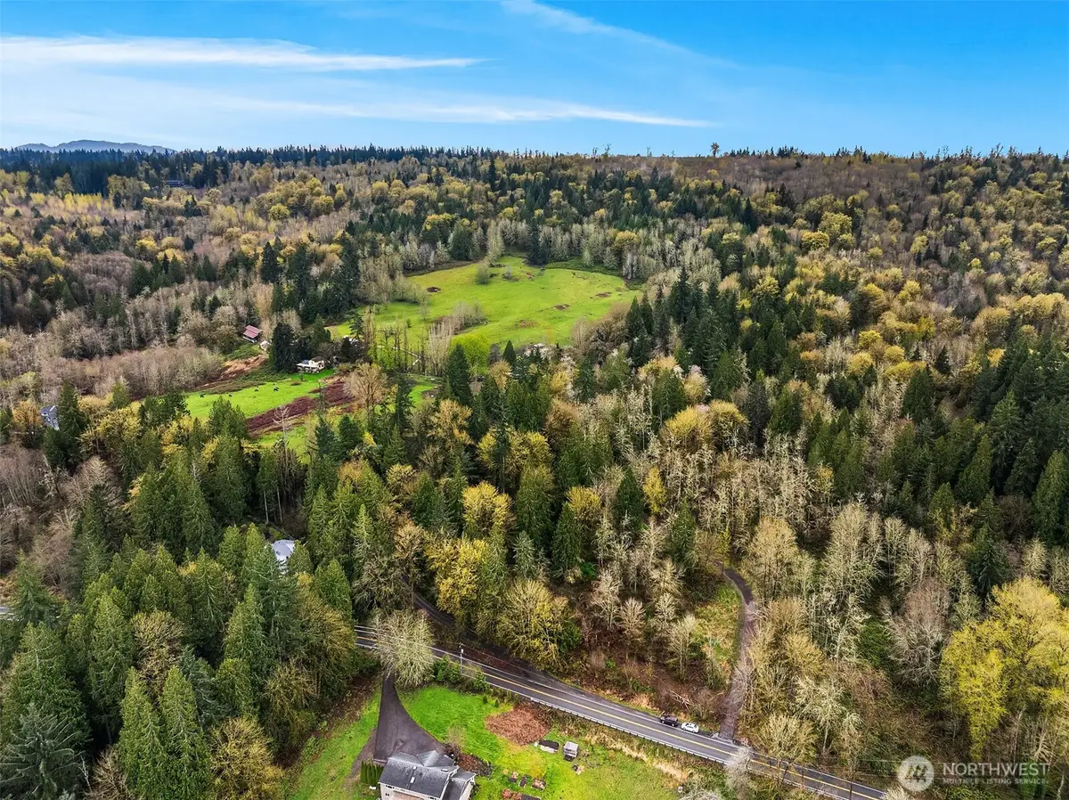 67 W Snoqualmie Valley Road Ne, Carnation, WA 98014 - Image #1