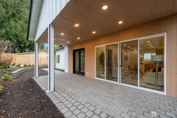 10811 24th Avenue Ne, Seattle, WA 98125