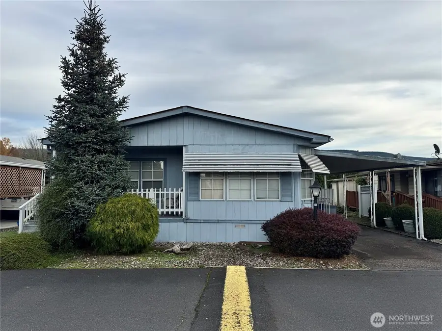 2388 Sparrow Loop #155, Kelso, WA 98626 - Image #2