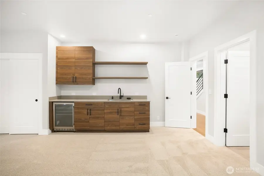 13032 SE 19th Court, Bellevue, WA 98005 - Image #3