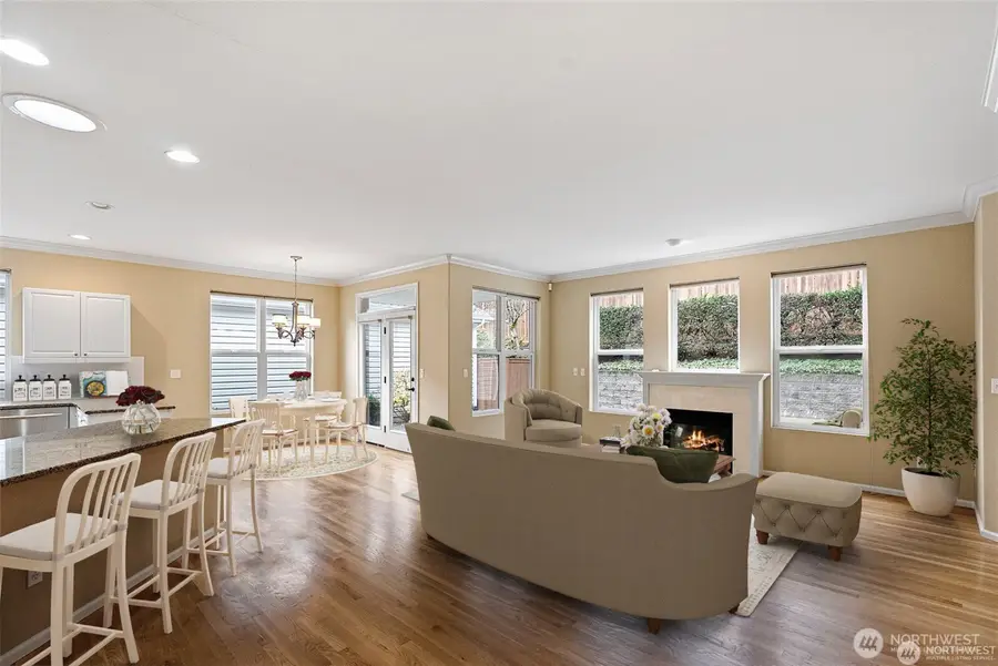 6910 38th Street Ct W, University Place, WA 98466 - Image #2