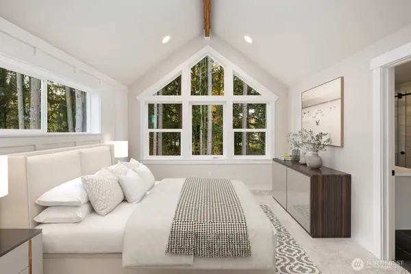 19722 Filbert Drive #10, Bothell, WA 98012